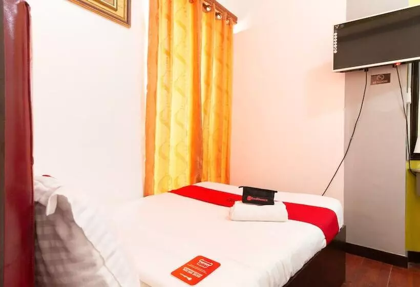 هتل Reddoorz Near Robinsons North Tacloban