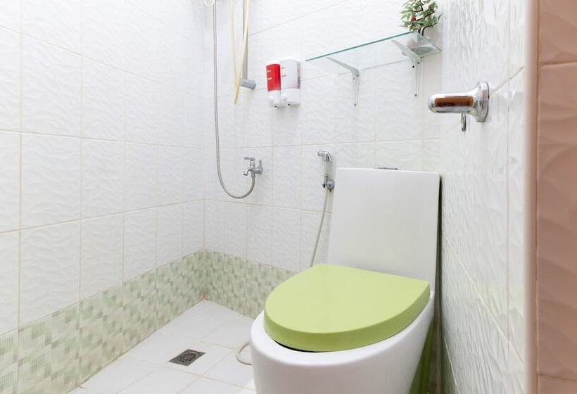 Hotel Reddoorz Near Robinsons North Tacloban