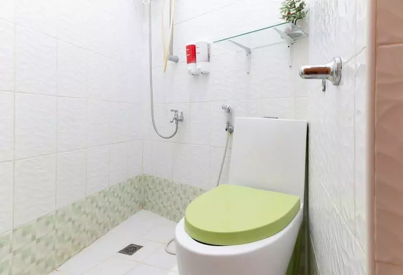 هتل Reddoorz Near Robinsons North Tacloban