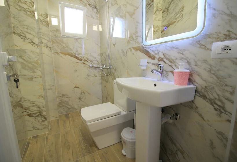 בית מלון כפרי Four Islands