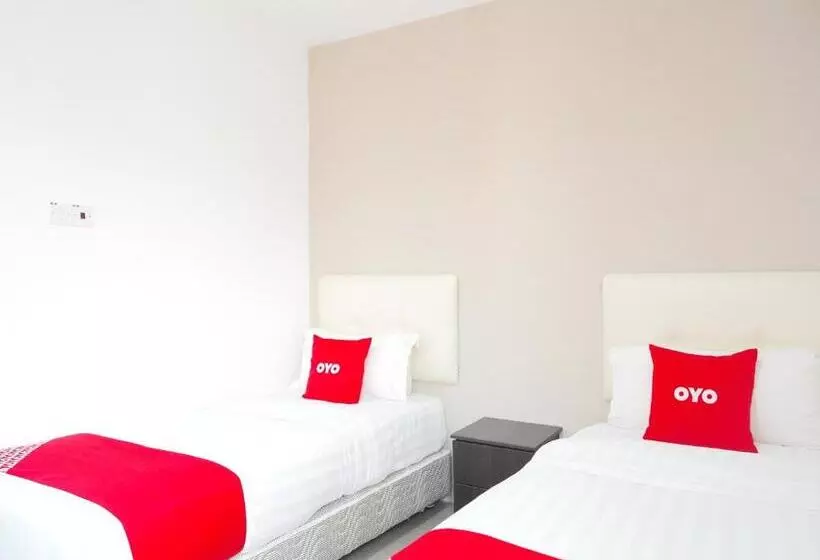 Hotelli Oyo 89373 Nobel Homestay