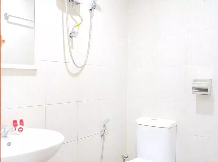 Hotelli Oyo 89373 Nobel Homestay