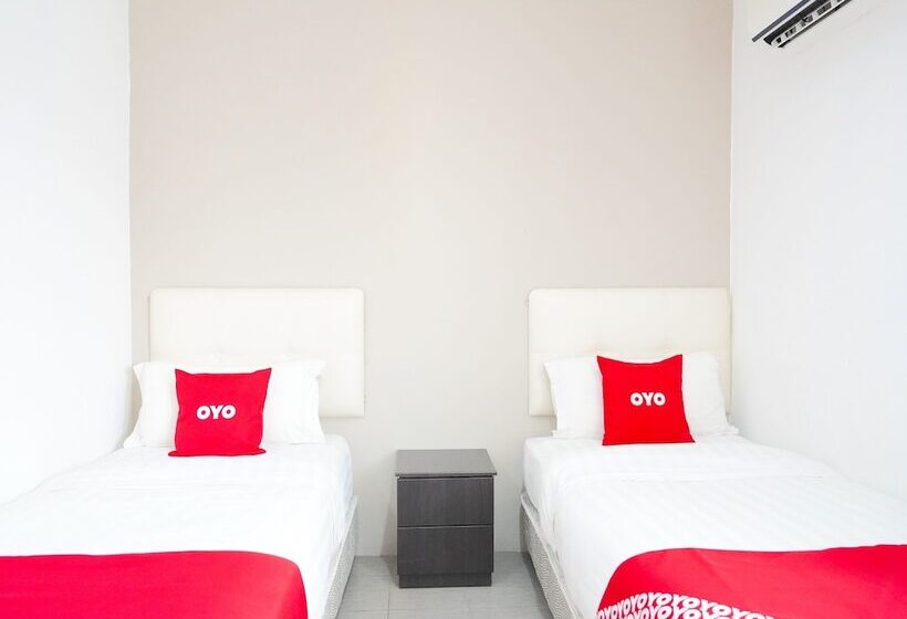 בית מלון כפרי Oyo 89373 Nobel Homestay