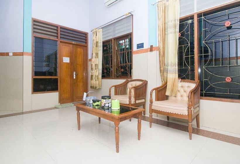 膳宿费 Reddoorz Syariah Near Alun Alun Bojonegoro