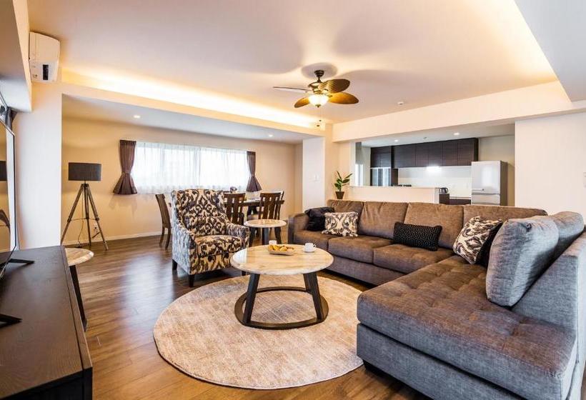 هتل Coldio Yomitan Sunset Villa