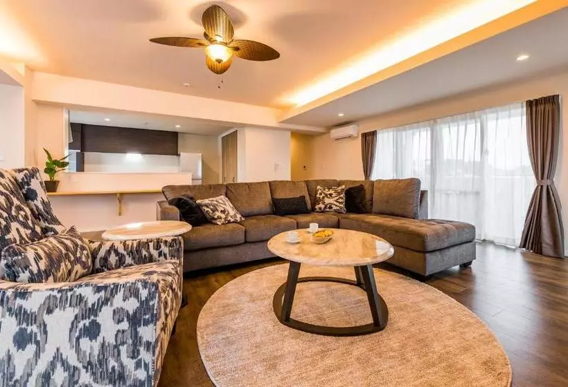 ホテル Coldio Yomitan Sunset Villa