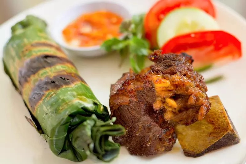 Front One Hotel Purwodadi