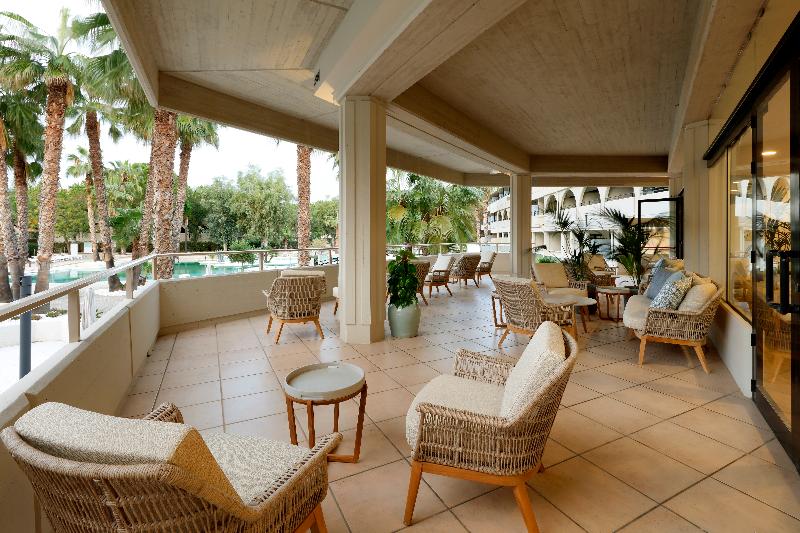 هتل The Signature Level at Grand Palladium Sicilia Resort & Spa