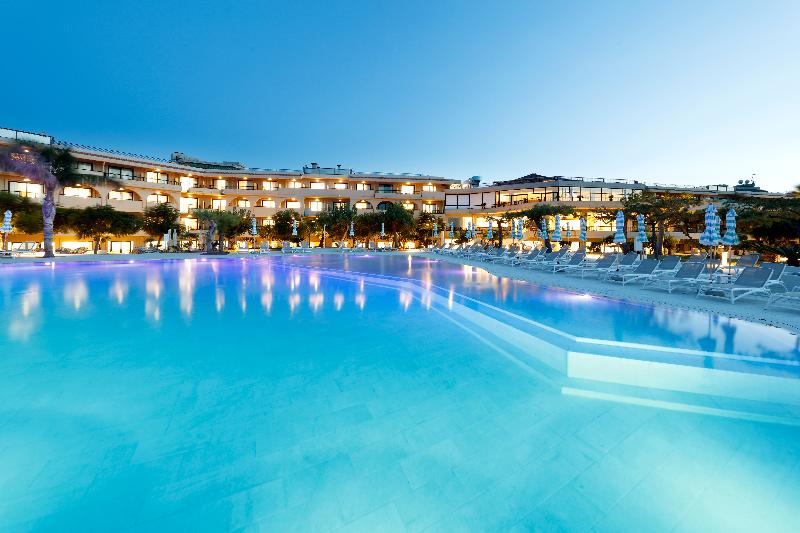 هتل The Signature Level at Grand Palladium Sicilia Resort & Spa