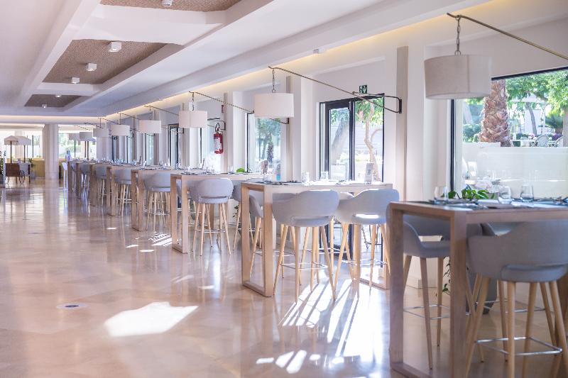 هتل The Signature Level at Grand Palladium Sicilia Resort & Spa