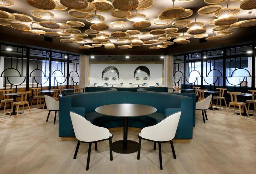 هتل The Signature Level at Grand Palladium Sicilia Resort & Spa