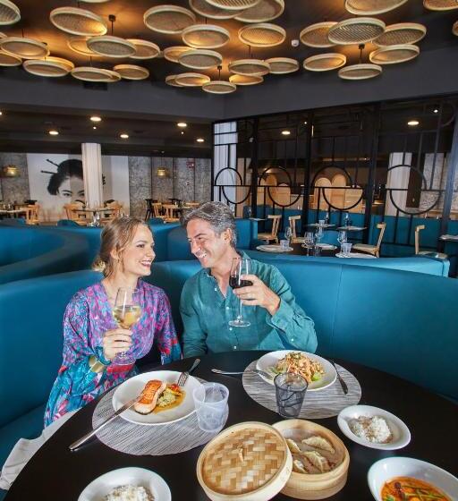 هتل The Signature Level at Grand Palladium Sicilia Resort & Spa