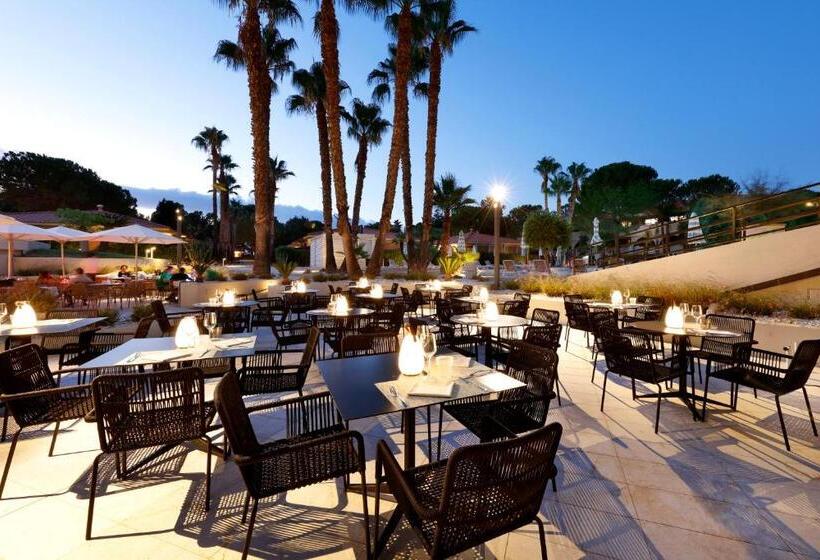 هتل The Signature Level at Grand Palladium Sicilia Resort & Spa