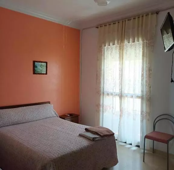 Pensión Larra