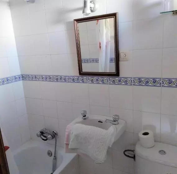 Pensión Larra