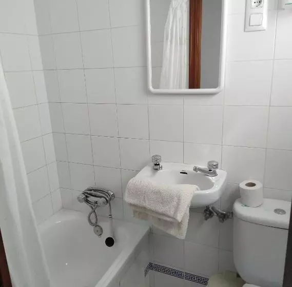 Pensión Larra