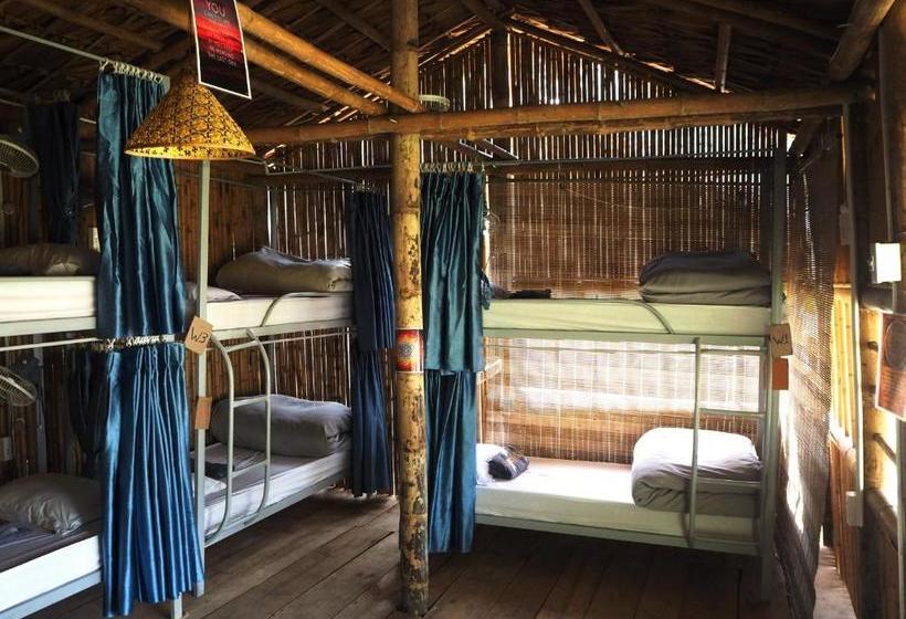 هاستل Woodstock Jungle Camp