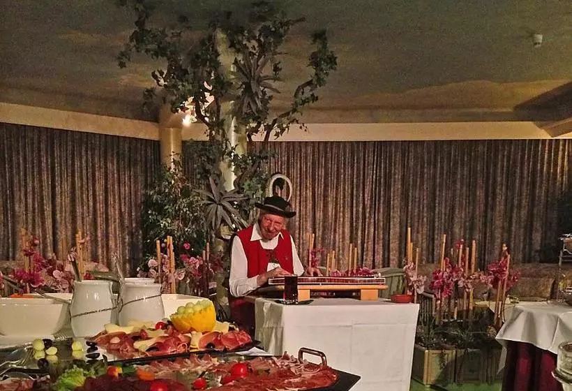 Hotelli Alpen Residence