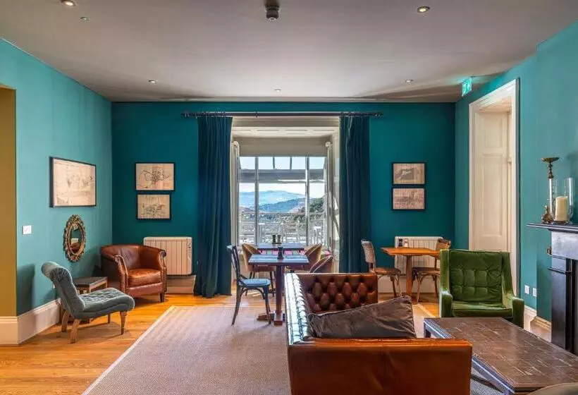 Hotelli Plas Weunydd