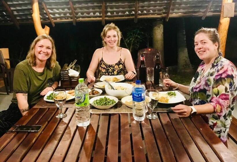 Пансион Mango Tree House