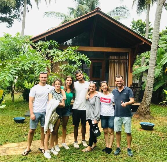 Пансион Mango Tree House