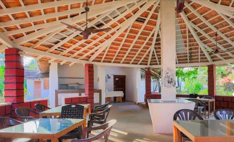 The Retreat   Hostel