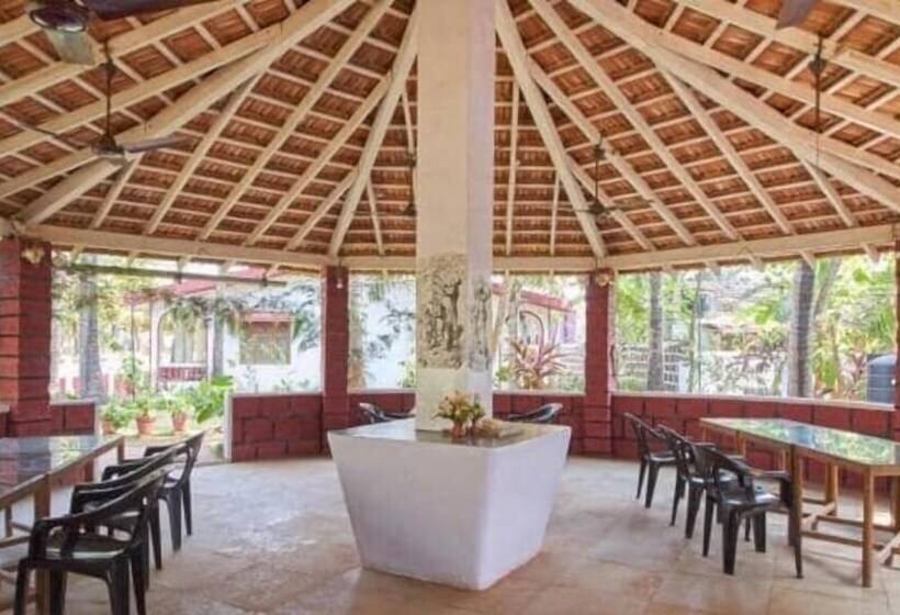 The Retreat   Hostel