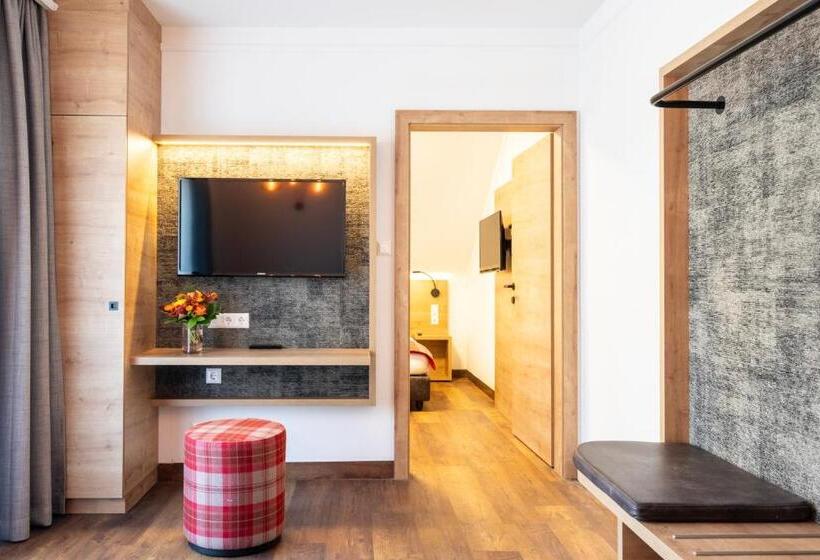 Отель Alte Post