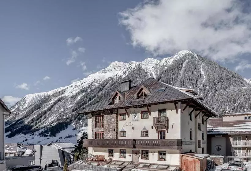 Hotelli Garni Caroline