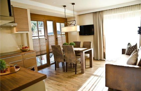 هتل Garni Caroline