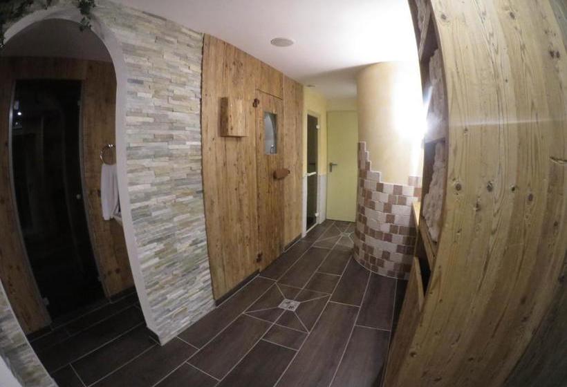 ホテル Garni Litzner