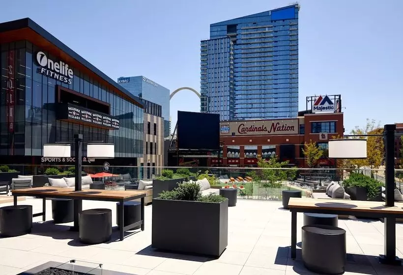 هتل Live! By Loews  St. Louis