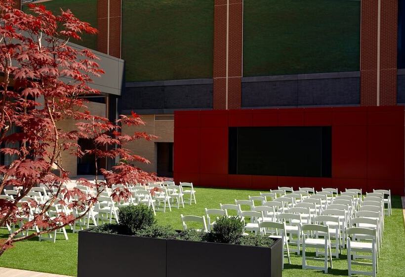 בית מלון כפרי Live! By Loews St. Louis