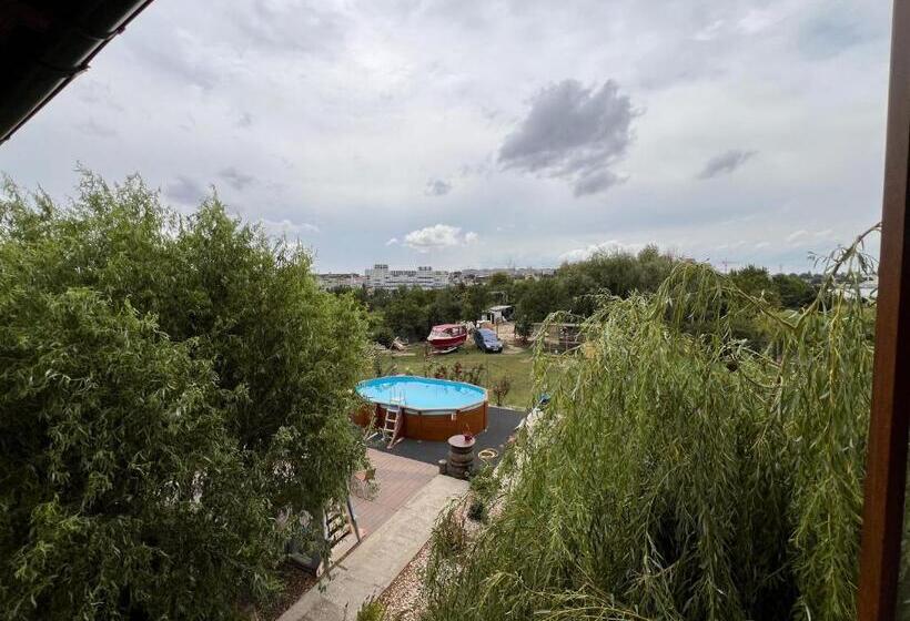 Пансион Casa Vera, Tudor Vladimirescu