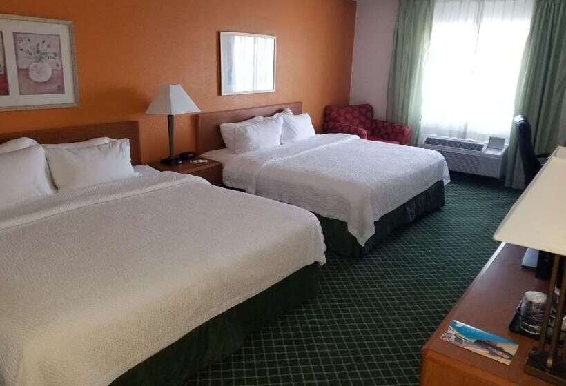 Отель Americinn By Wyndham Hudson