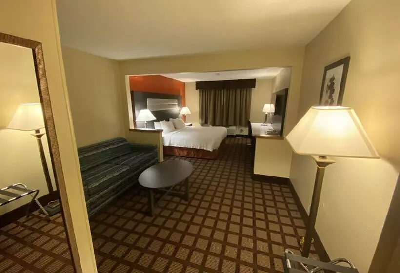 Отель Americinn By Wyndham Hudson