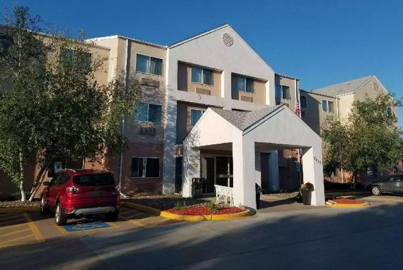 Отель Americinn By Wyndham Hudson