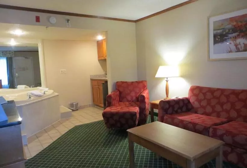 호텔 Baymont By Wyndham Kalamazoo East