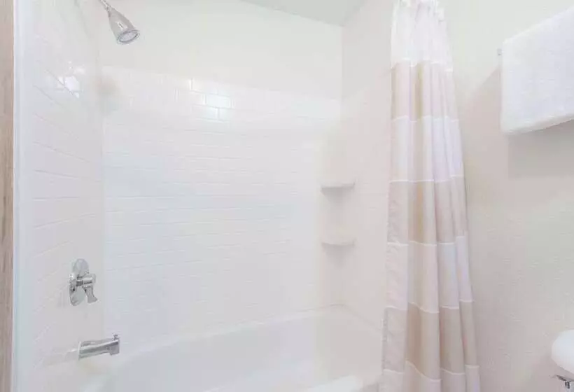 Отель Baymont By Wyndham Santa Fe