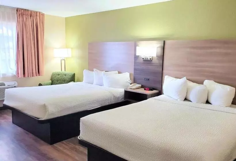 Отель Baymont By Wyndham Santa Fe