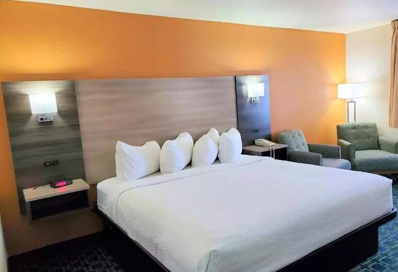 Отель Baymont By Wyndham Santa Fe