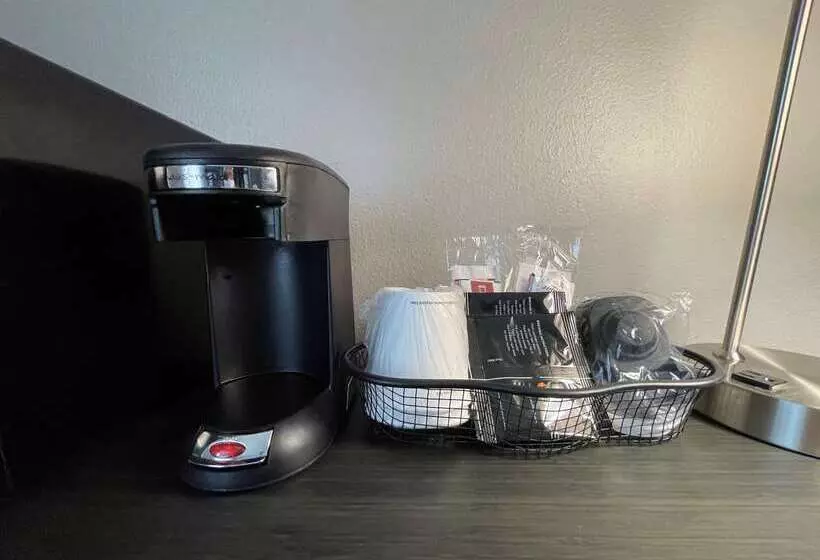 فندق Clarion Inn Near Wright Patterson Dayton