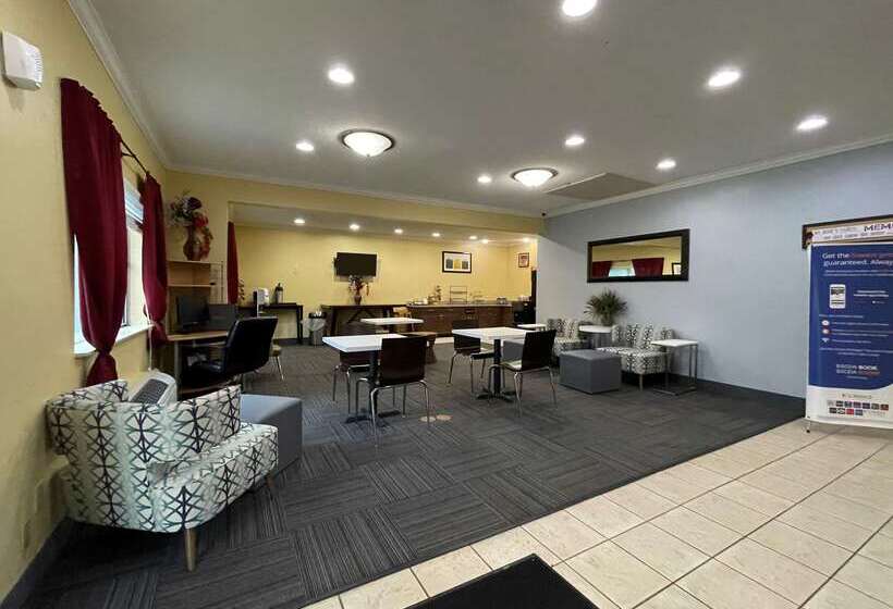 בית מלון כפרי Clarion Inn Near Wright Patterson Dayton