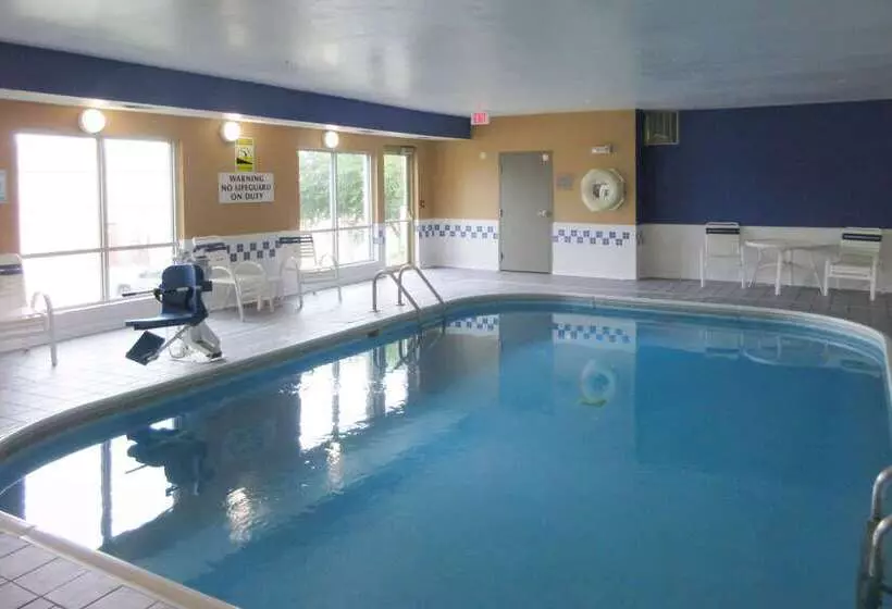 فندق Clarion Inn Near Wright Patterson Dayton