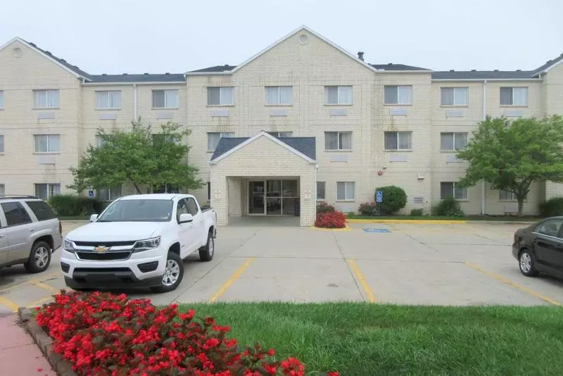 فندق Clarion Inn Near Wright Patterson Dayton