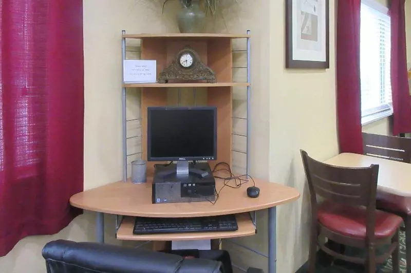 فندق Clarion Inn Near Wright Patterson Dayton