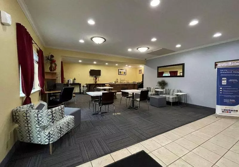 فندق Clarion Inn Near Wright Patterson Dayton