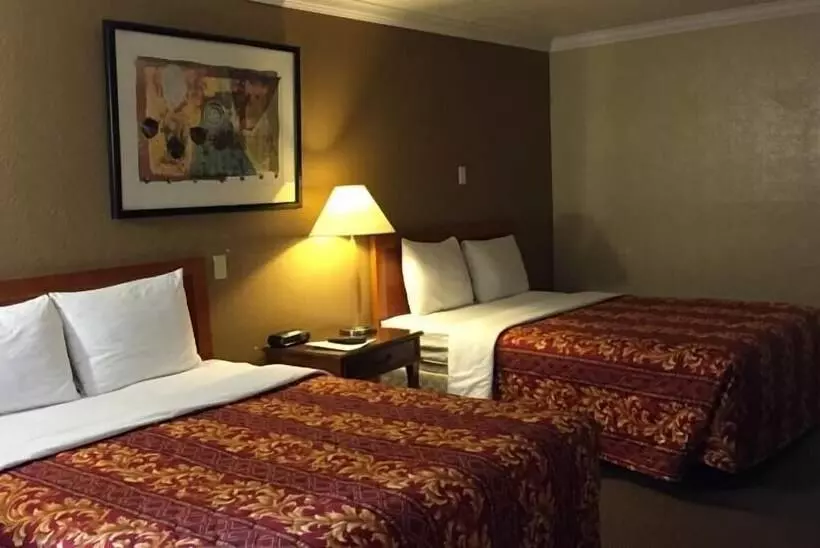 호텔 Executive Inn & Suites Beeville