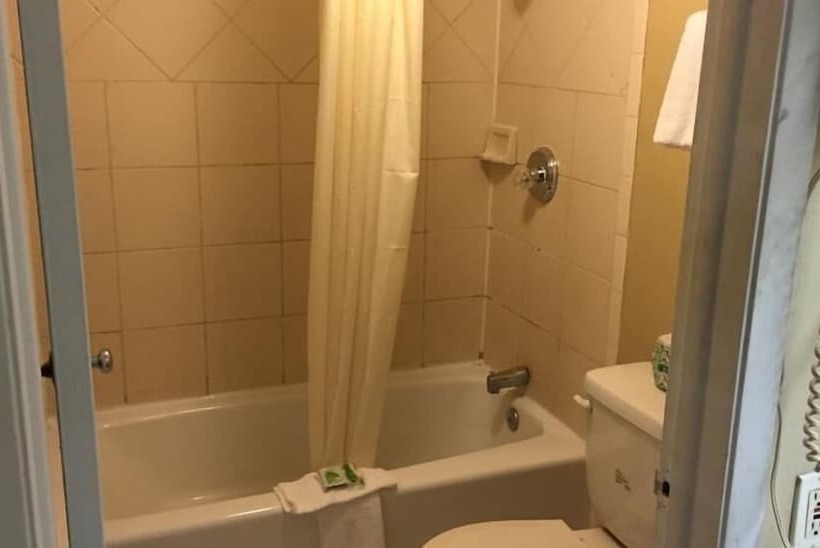 فندق Executive Inn & Suites Beeville