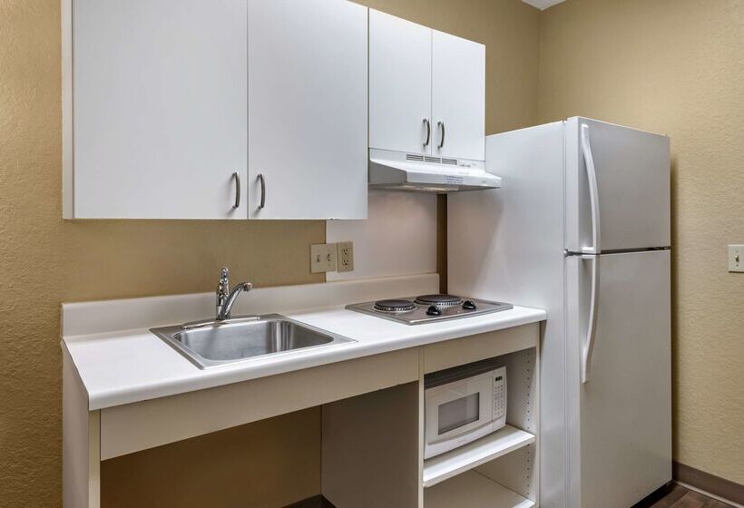 فندق Extended Stay America Suites  Orlando  Orlando Theme Parks  Major Blvd